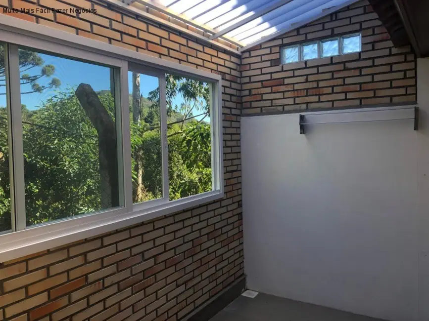 Foto 5 de Casa de Condomínio com 2 quartos à venda, 90m2 em Nova Petropolis - RS