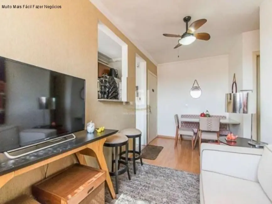 Foto 2 de Apartamento com 2 quartos à venda, 48m2 em Passo das Pedras, Porto Alegre - RS