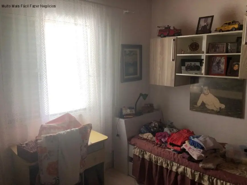 Casa com 2 quartos à venda, 120m2 em Espírito Santo, Porto Alegre - RS - imagem 5 Foto 5 de Casa com 2 quartos à venda, 120m2 em Espírito Santo, Porto Alegre - RS