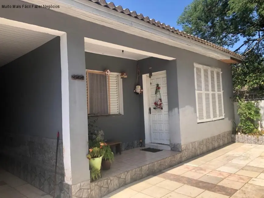 Casa com 2 quartos à venda, 120m2 em Espírito Santo, Porto Alegre - RS - imagem 3 Foto 3 de Casa com 2 quartos à venda, 120m2 em Espírito Santo, Porto Alegre - RS