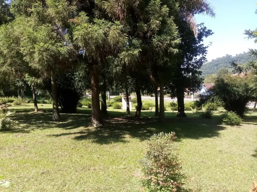 Foto 1 de Terreno / Lote à venda, 2400m2 em Nova Petropolis - RS