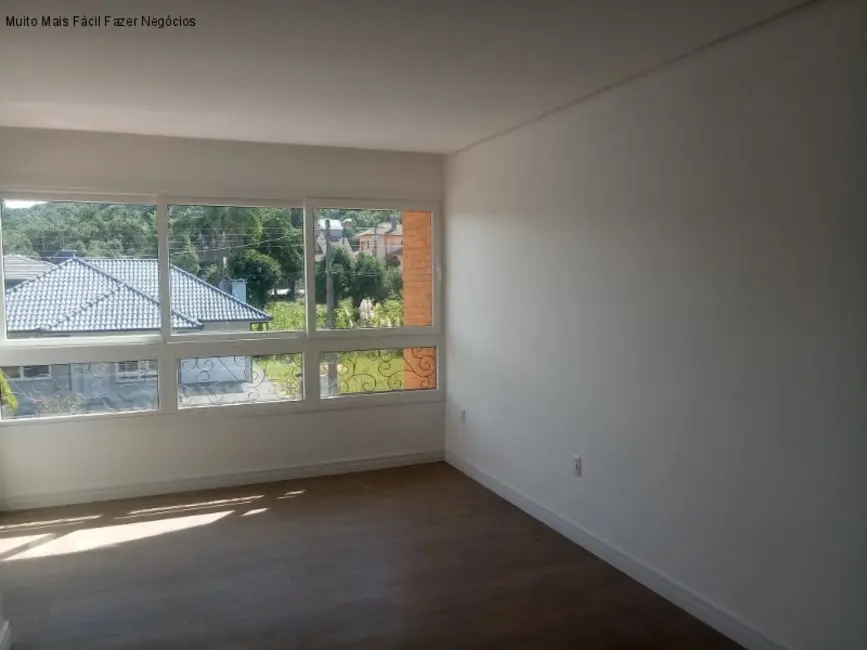 Foto 5 de Casa com 3 quartos à venda, 155m2 em Nova Petropolis - RS