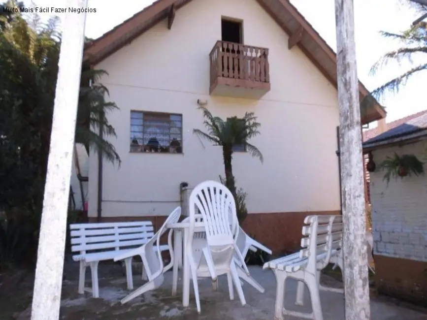 Casa com 4 quartos à venda, 293m2 em Nova Petropolis - RS - imagem 6 Foto 6 de Casa com 4 quartos à venda, 293m2 em Nova Petropolis - RS