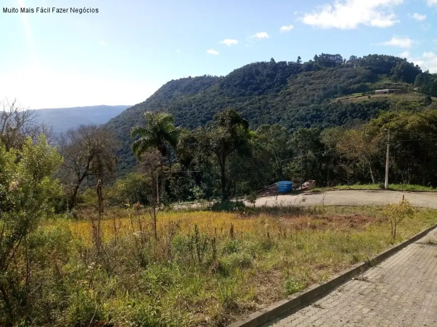 Foto 1 de Terreno / Lote à venda, 568m2 em Nova Petropolis - RS