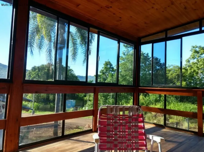 Casa com 2 quartos à venda, 144m2 em Picada Cafe - RS - imagem 5 Foto 5 de Casa com 2 quartos à venda, 144m2 em Picada Cafe - RS