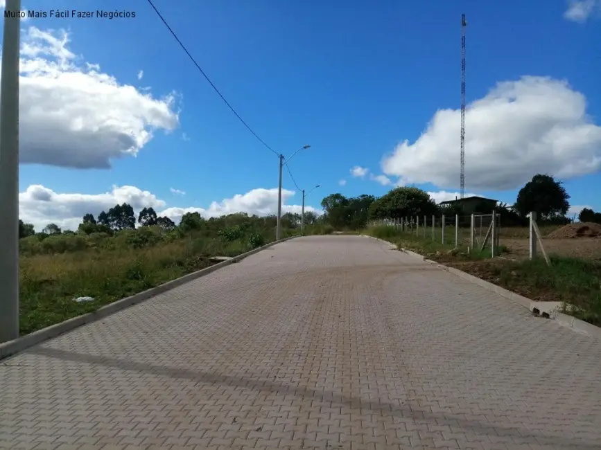 Foto 2 de Terreno / Lote à venda, 376m2 em Nova Petropolis - RS