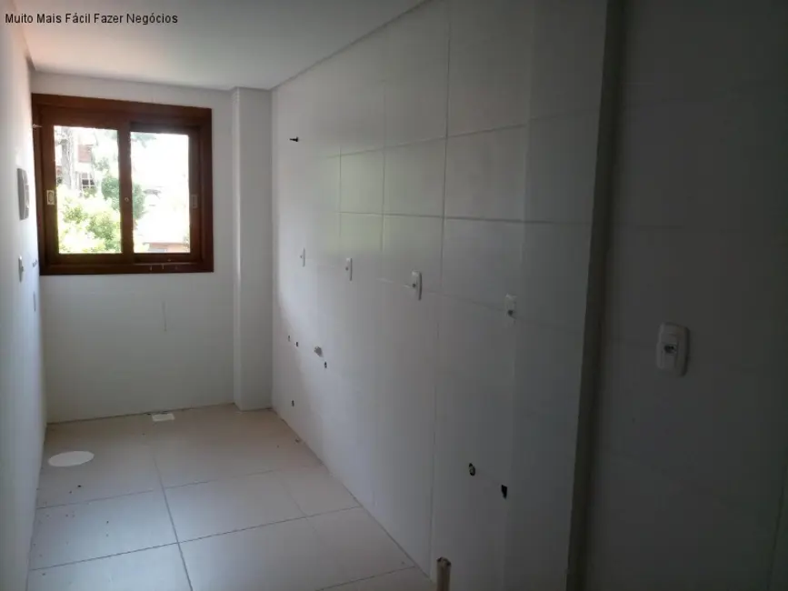 Foto 2 de Apartamento com 3 quartos à venda, 141m2 em Nova Petropolis - RS