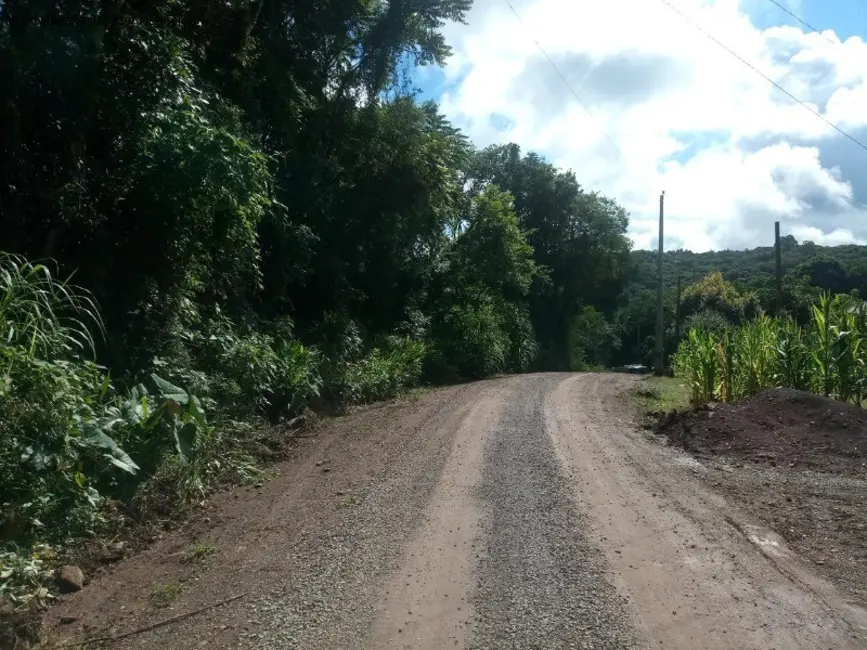 Terreno / Lote à venda, 450m2 em Nova Petropolis - RS - imagem 5 Foto 5 de Terreno / Lote à venda, 450m2 em Nova Petropolis - RS