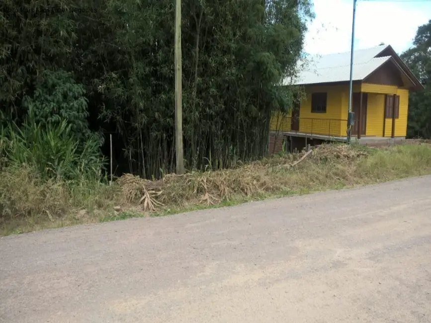 Foto 2 de Terreno / Lote à venda, 394m2 em Nova Petropolis - RS