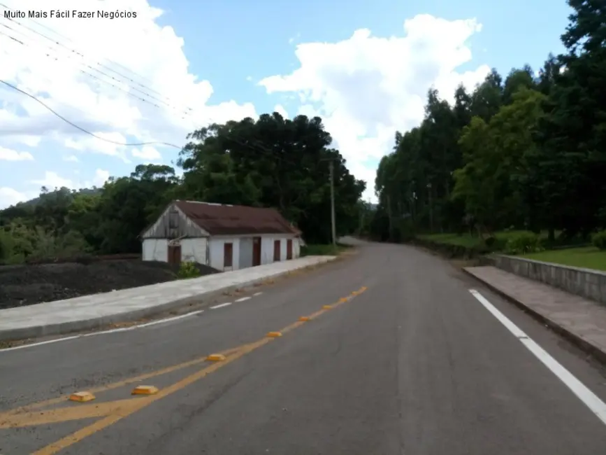 Foto 5 de Terreno / Lote à venda, 1093m2 em Nova Petropolis - RS