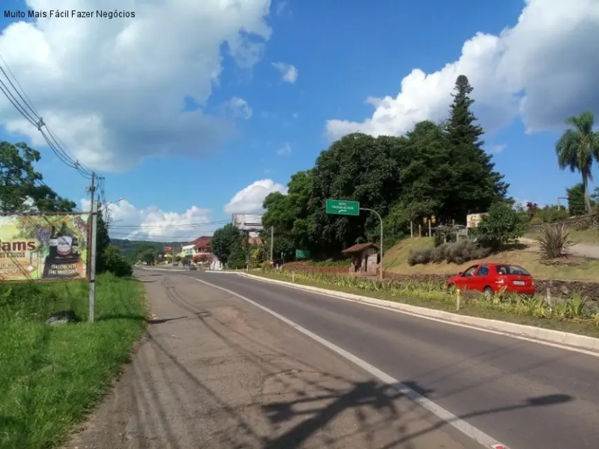 Foto 2 de Terreno / Lote à venda, 495m2 em Nova Petropolis - RS