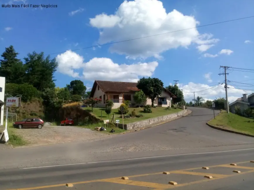 Foto 3 de Terreno / Lote à venda, 495m2 em Nova Petropolis - RS