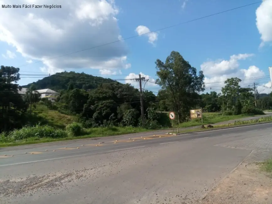 Foto 7 de Terreno / Lote à venda, 495m2 em Nova Petropolis - RS