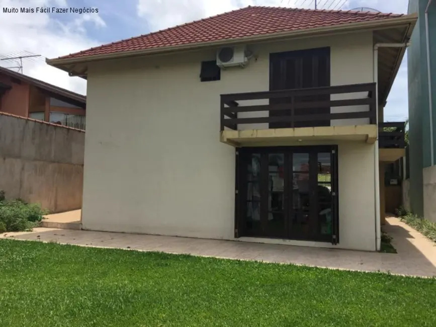 Foto 5 de Casa com 4 quartos à venda, 270m2 em Nova Petropolis - RS