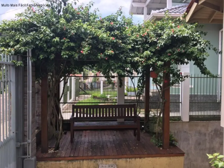 Foto 3 de Casa com 4 quartos à venda, 270m2 em Nova Petropolis - RS