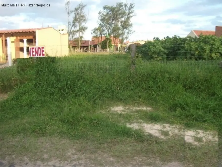Terreno / Lote à venda, 300m2 em Tramandai - RS - imagem 2 Foto 2 de Terreno / Lote à venda, 300m2 em Tramandai - RS