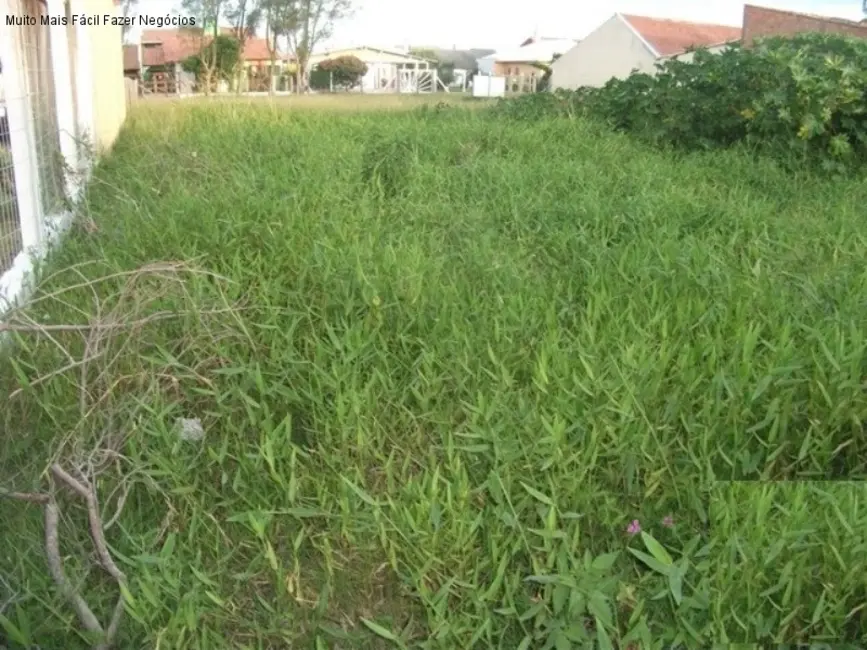 Terreno / Lote à venda, 300m2 em Tramandai - RS - imagem 3 Foto 3 de Terreno / Lote à venda, 300m2 em Tramandai - RS