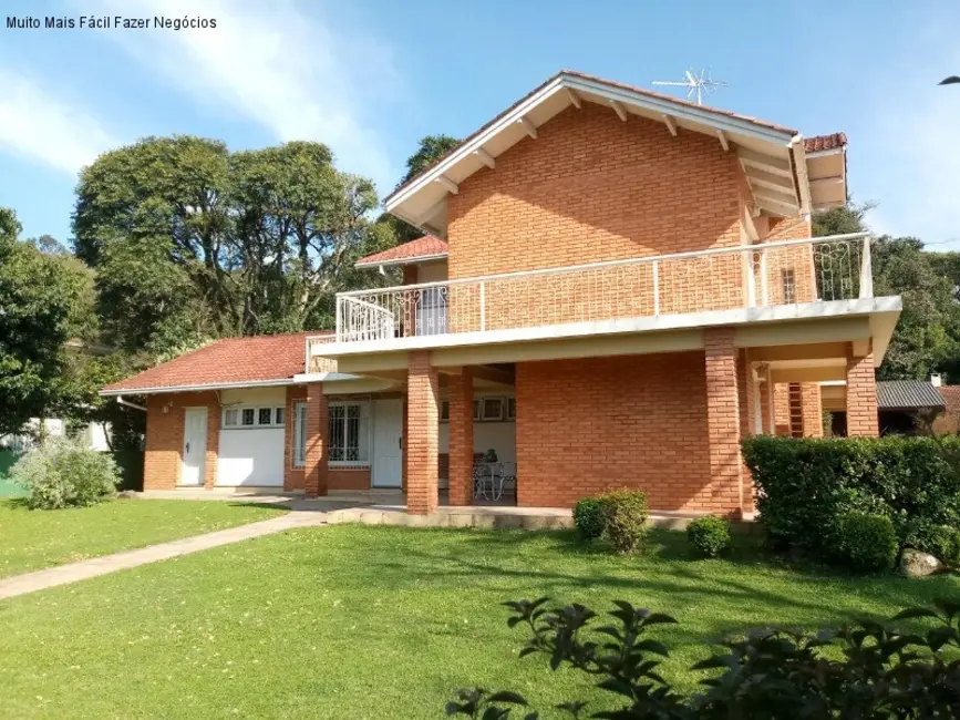 Foto 2 de Casa com 4 quartos à venda, 400m2 em Nova Petropolis - RS