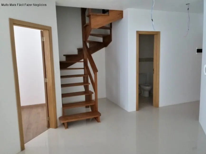 Foto 5 de Apartamento com 2 quartos à venda, 99m2 em Centro, Nova Petropolis - RS