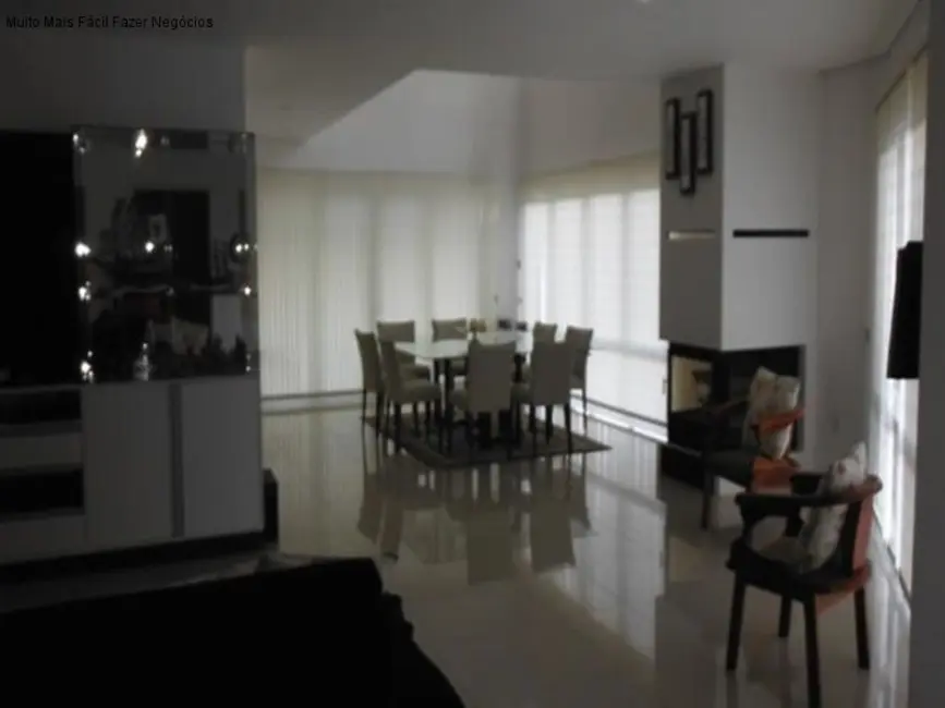 Casa com 5 quartos à venda, 537m2 em Nova Petropolis - RS - imagem 9 Foto 9 de Casa com 5 quartos à venda, 537m2 em Nova Petropolis - RS