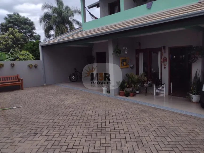 Casa de Condomínio com 2 quartos à venda e para alugar, 108m2 em Nova Petropolis - RS - imagem 5 Foto 5 de Casa de Condomínio com 2 quartos à venda e para alugar, 108m2 em Nova Petropolis - RS