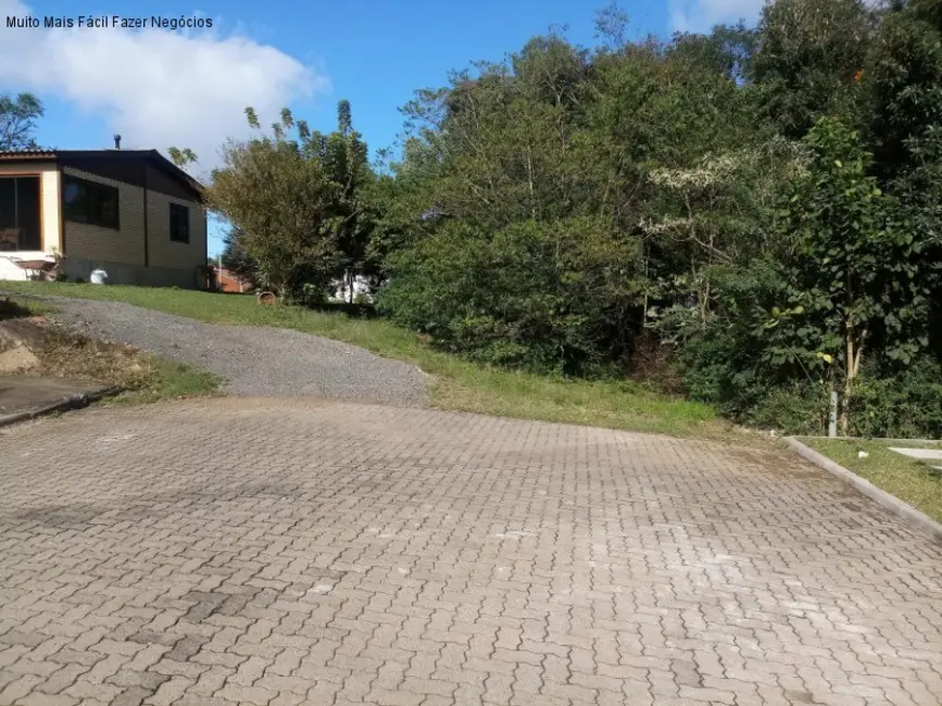 Casa de Condomínio com 2 quartos à venda, 115m2 em Nova Petropolis - RS - imagem 3 Foto 3 de Casa de Condomínio com 2 quartos à venda, 115m2 em Nova Petropolis - RS