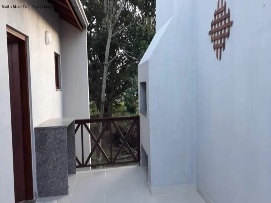 Casa de Condomínio com 2 quartos à venda, 115m2 em Nova Petropolis - RS - imagem 6 Foto 6 de Casa de Condomínio com 2 quartos à venda, 115m2 em Nova Petropolis - RS