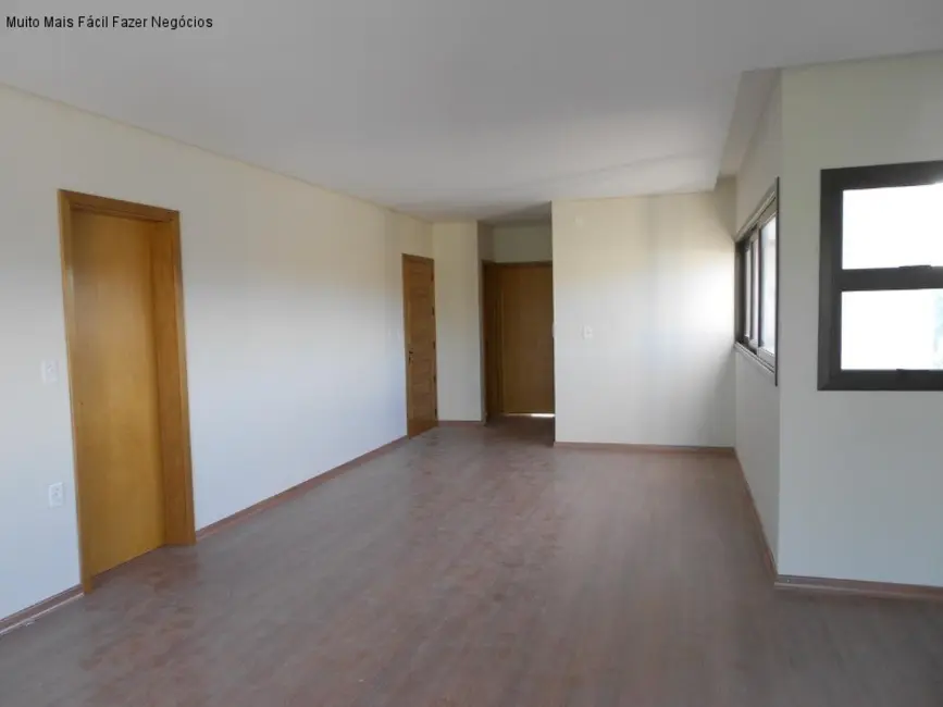Foto 9 de Apartamento com 3 quartos à venda, 204m2 em Centro, Nova Petropolis - RS