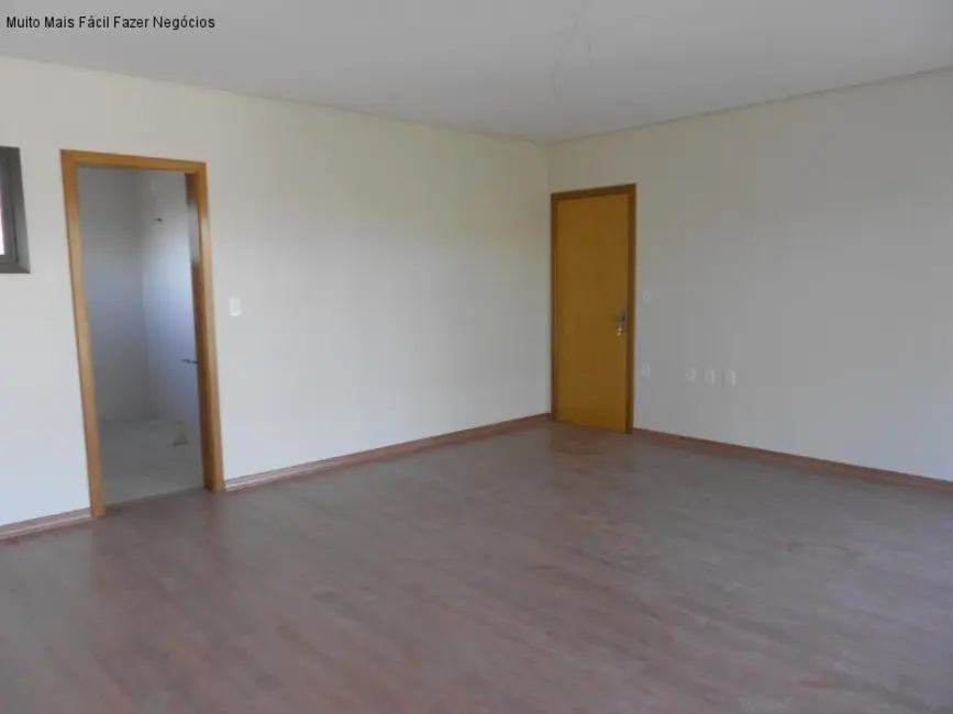 Foto 4 de Apartamento com 3 quartos à venda, 204m2 em Centro, Nova Petropolis - RS