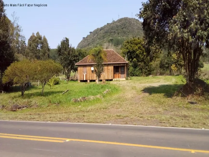 Foto 2 de Terreno / Lote à venda, 95m2 em Nova Petropolis - RS