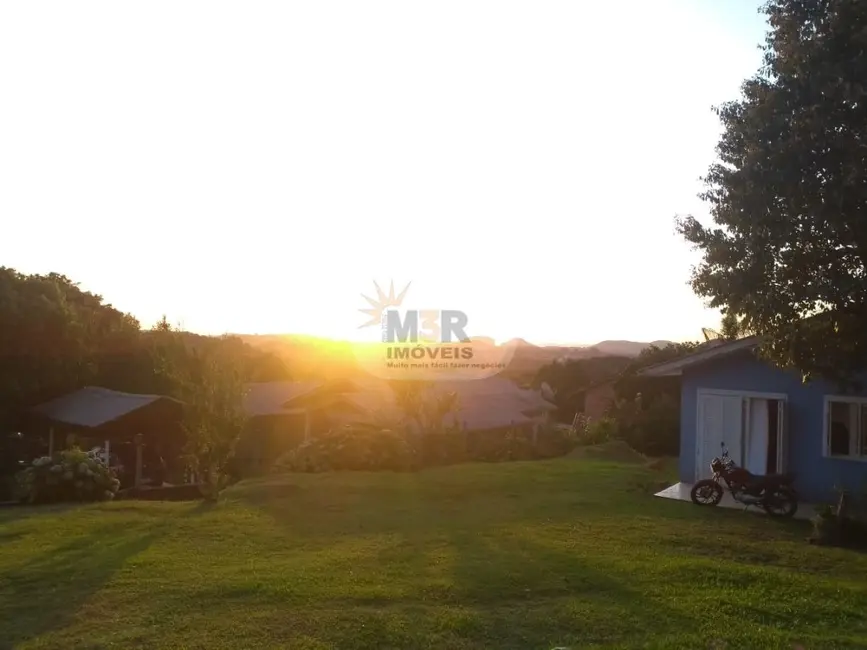 Foto 1 de Casa com 3 quartos à venda, 90m2 em Nova Petropolis - RS