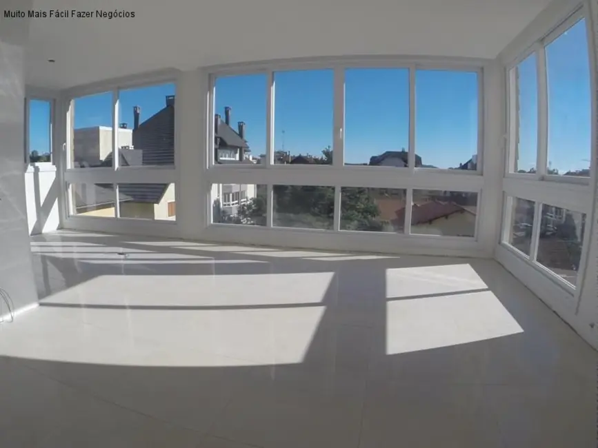 Apartamento com 3 quartos à venda, 126m2 em Gramado - RS - imagem 7 Foto 7 de Apartamento com 3 quartos à venda, 126m2 em Gramado - RS