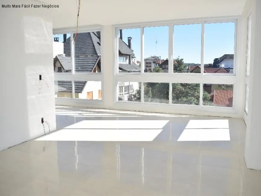 Apartamento com 3 quartos à venda, 126m2 em Gramado - RS - imagem 8 Foto 8 de Apartamento com 3 quartos à venda, 126m2 em Gramado - RS