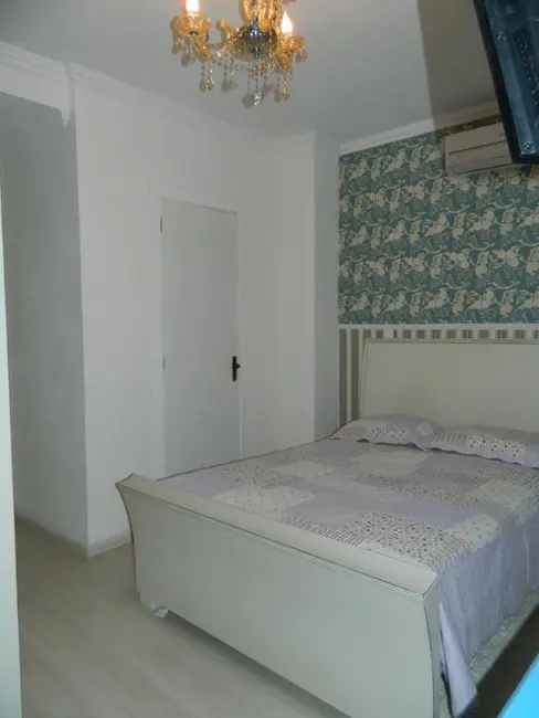 Casa de Condomínio com 3 quartos à venda, 165m2 em Gramado - RS - imagem 7 Foto 7 de Casa de Condomínio com 3 quartos à venda, 165m2 em Gramado - RS