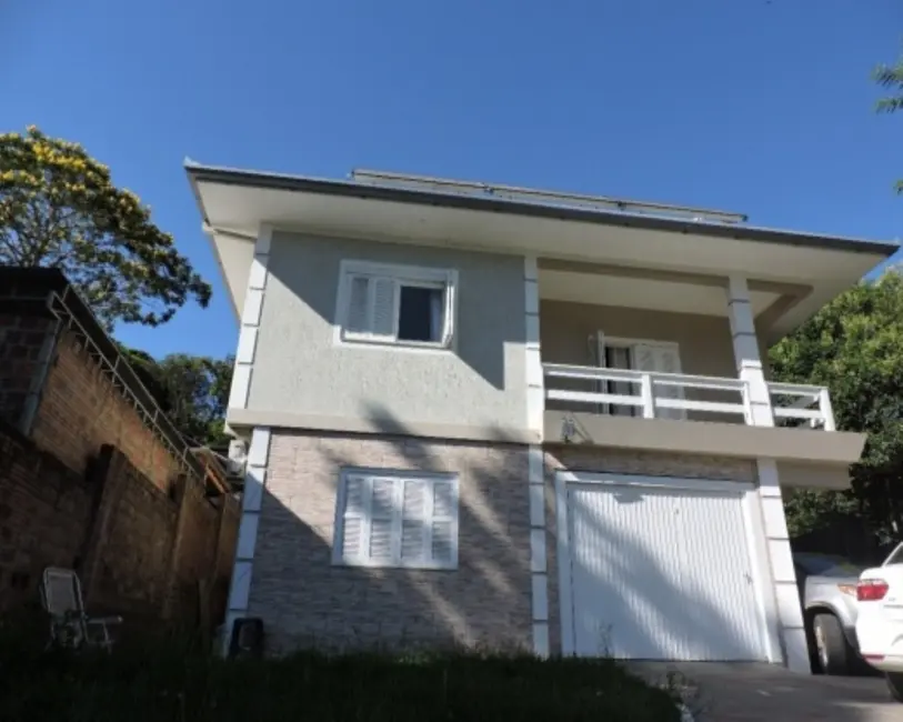 Casa com 4 quartos à venda, 190m2 em Nova Petropolis - RS - imagem 6 Foto 6 de Casa com 4 quartos à venda, 190m2 em Nova Petropolis - RS