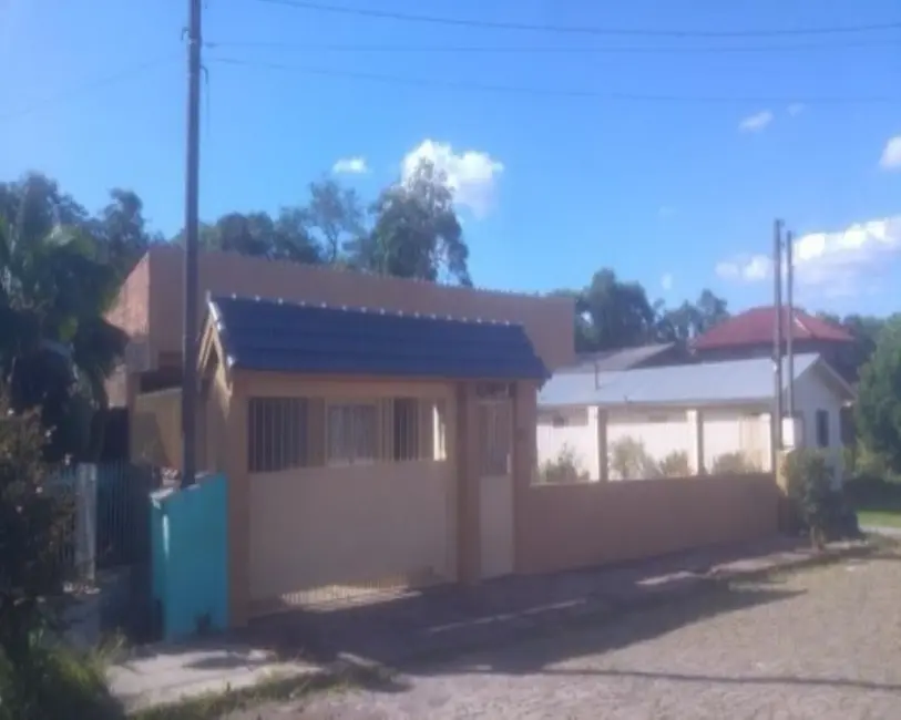 Foto 4 de Casa com 2 quartos à venda, 120m2 em Nova Petropolis - RS