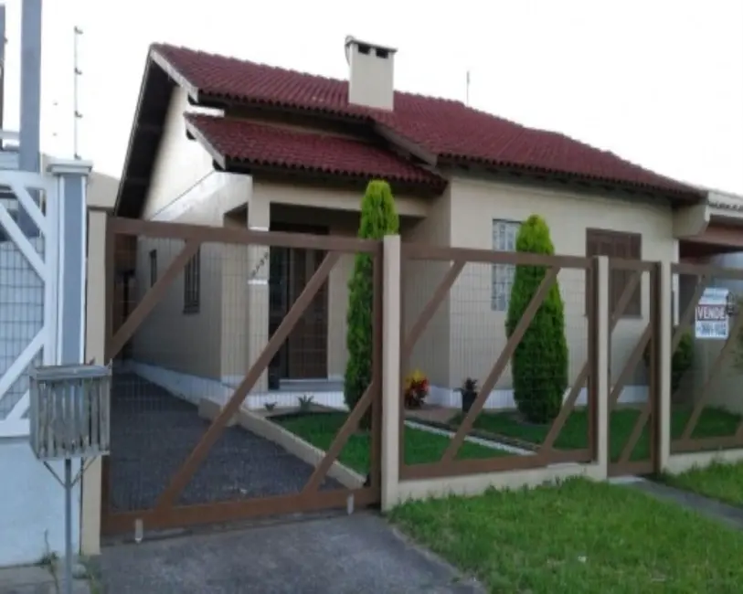 Foto 1 de Casa com 3 quartos à venda, 112m2 em Tramandai - RS