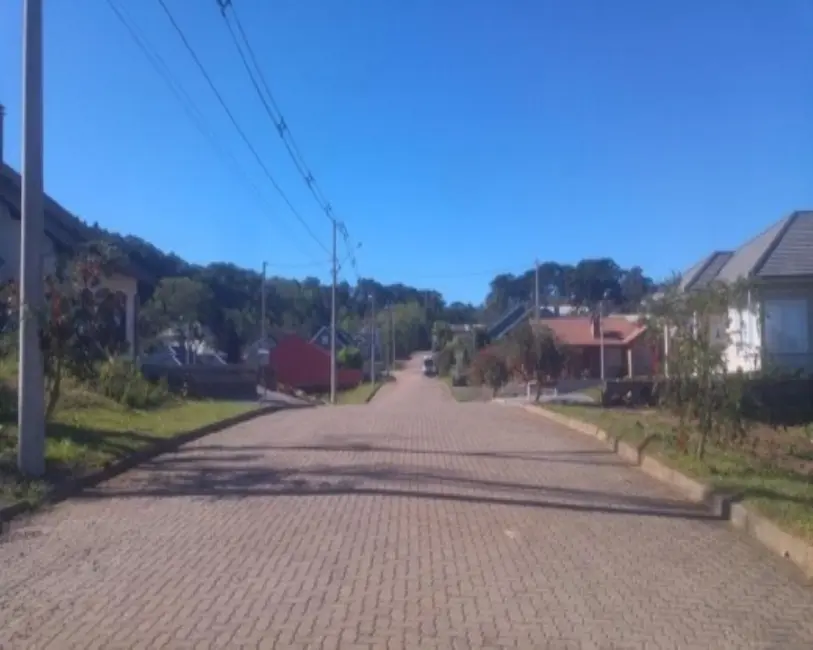 Foto 2 de Terreno / Lote à venda, 390m2 em Nova Petropolis - RS