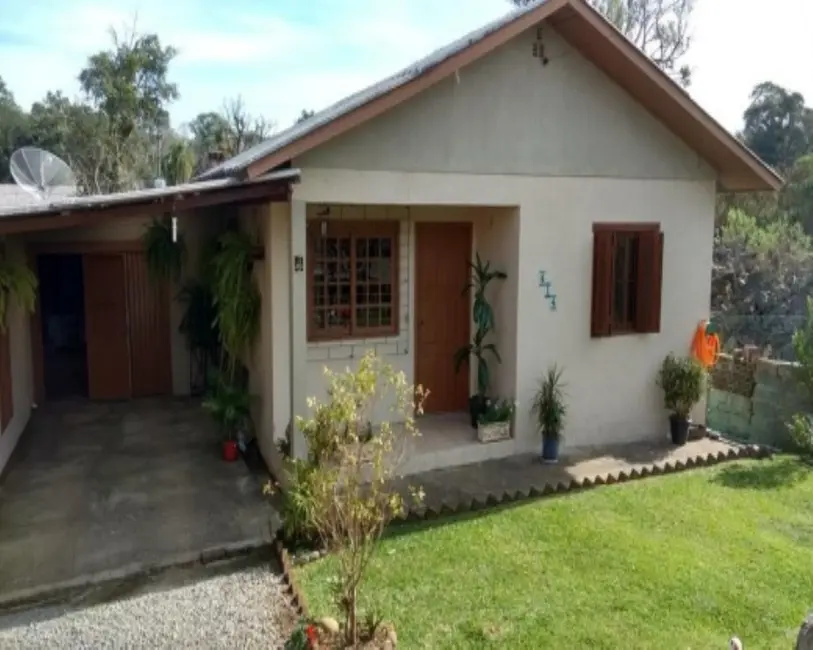 Foto 1 de Casa com 3 quartos à venda, 65m2 em Nova Petropolis - RS