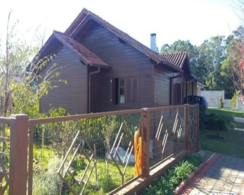 Foto 1 de Casa com 3 quartos à venda, 160m2 em Nova Petropolis - RS