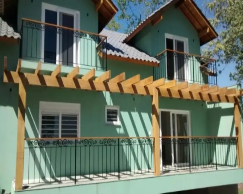 Casa com 4 quartos à venda, 280m2 em Nova Petropolis - RS - imagem 5 Foto 5 de Casa com 4 quartos à venda, 280m2 em Nova Petropolis - RS