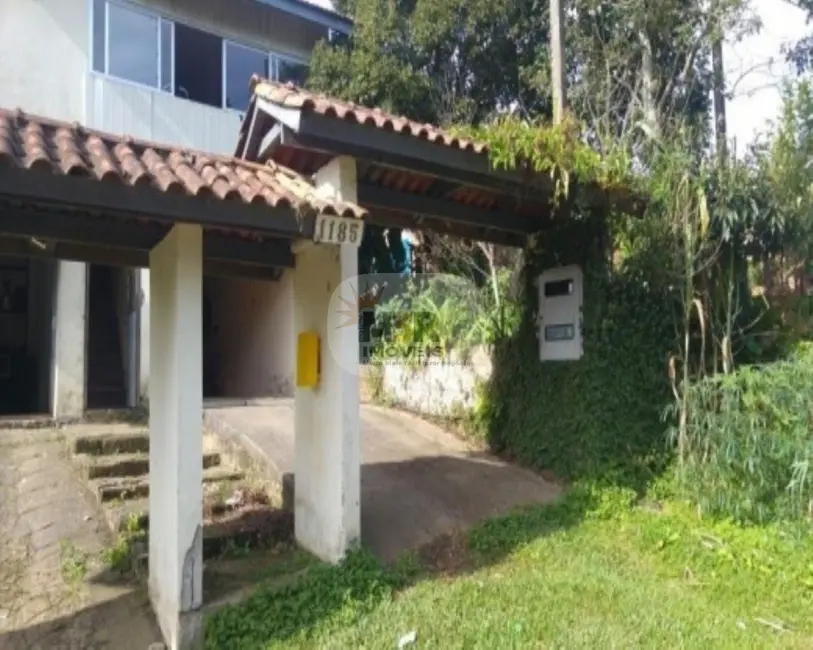 Foto 2 de Casa com 3 quartos à venda, 240m2 em Nova Petropolis - RS