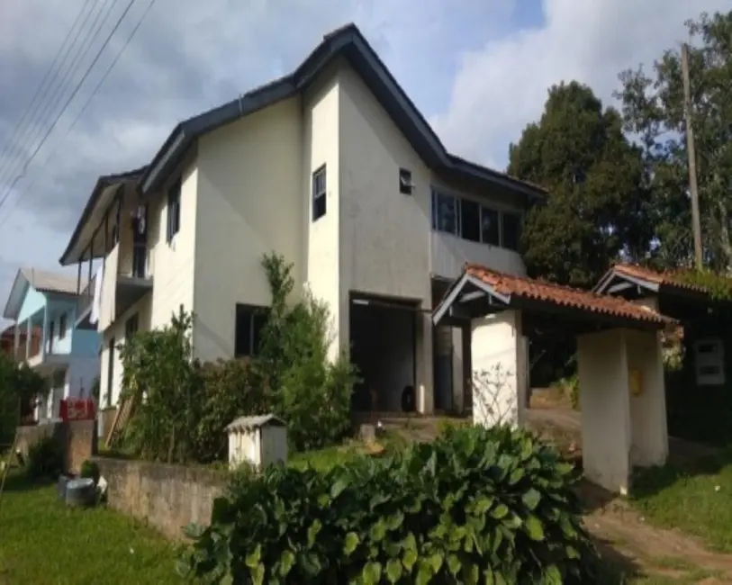 Foto 1 de Casa com 3 quartos à venda, 240m2 em Nova Petropolis - RS