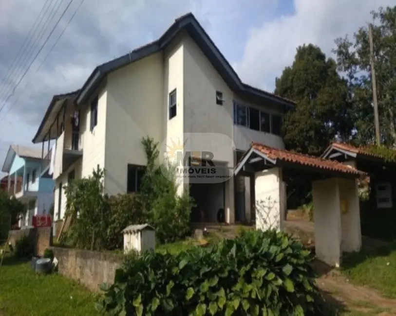 Foto 1 de Casa com 3 quartos à venda, 240m2 em Nova Petropolis - RS