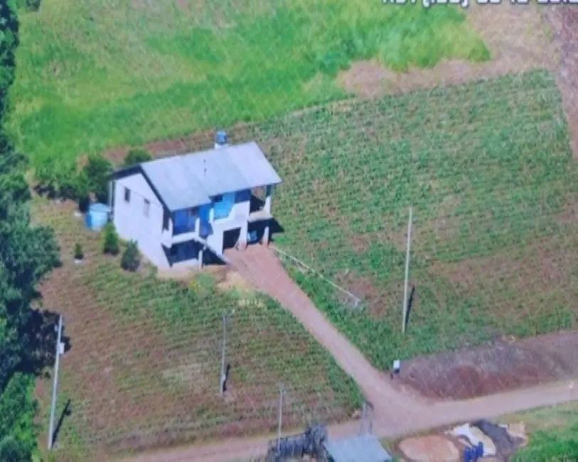 Foto 1 de Sítio / Rancho com 3 quartos à venda, 238m2 em Nova Petropolis - RS