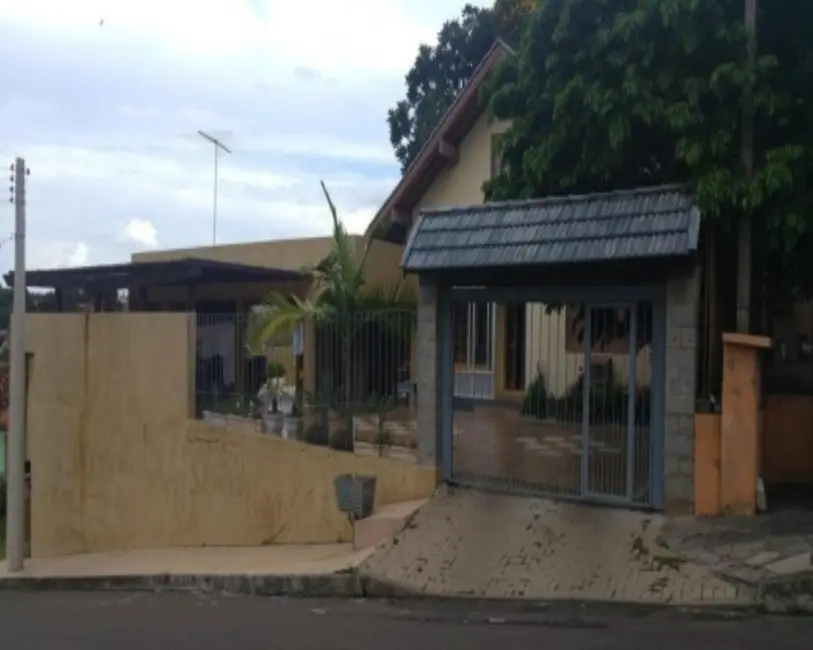 Foto 2 de Casa com 3 quartos à venda, 165m2 em Nova Petropolis - RS