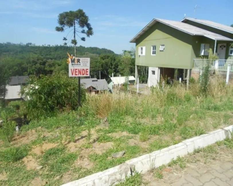 Terreno / Lote à venda, 360m2 em Nova Petropolis - RS - imagem 3 Foto 3 de Terreno / Lote à venda, 360m2 em Nova Petropolis - RS