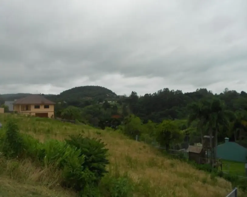 Terreno / Lote à venda, 450m2 em Nova Petropolis - RS - imagem 8 Foto 8 de Terreno / Lote à venda, 450m2 em Nova Petropolis - RS