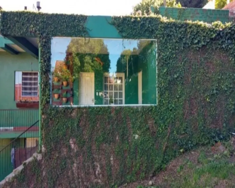Foto 2 de Casa com 5 quartos à venda, 180m2 em Nova Petropolis - RS