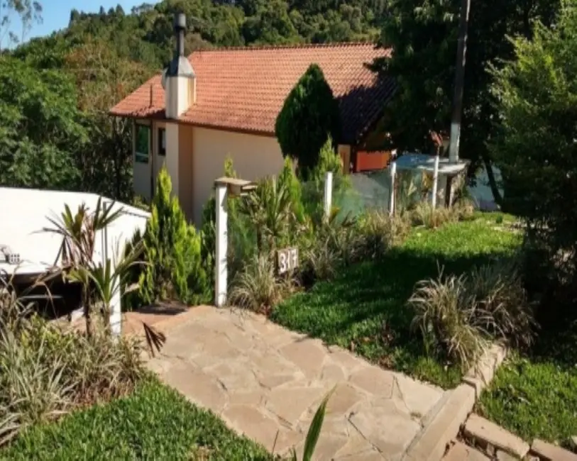 Casa com 5 quartos à venda, 180m2 em Nova Petropolis - RS - imagem 8 Foto 8 de Casa com 5 quartos à venda, 180m2 em Nova Petropolis - RS